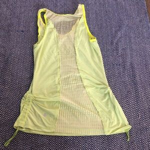 LULULEMON RUN: Tie and Fly Tank Sz 8 Neon Yellow